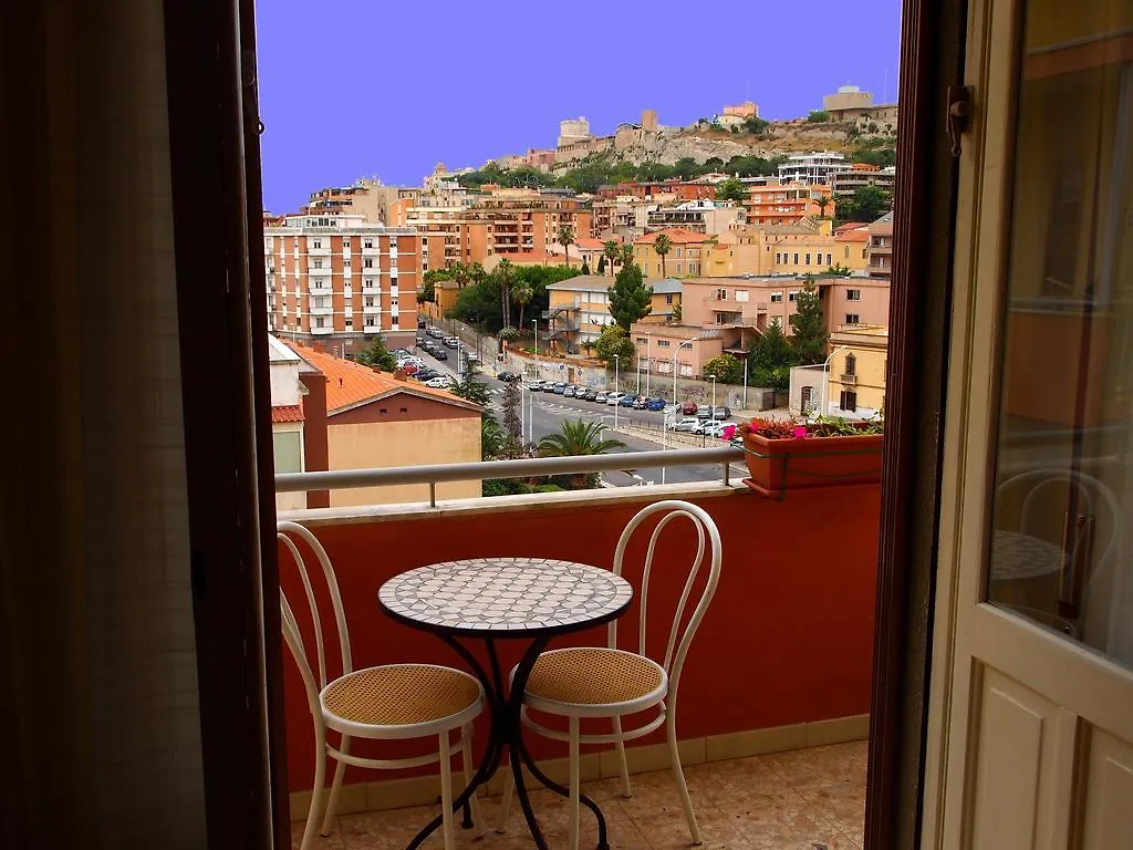 Bed and Breakfast Superpanoramico Cagliari Bed & Breakfast